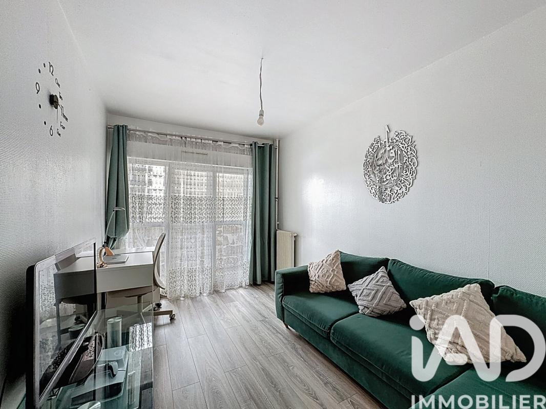 Appartement 2 Pièce(s) Villeneuve-la-Garenne