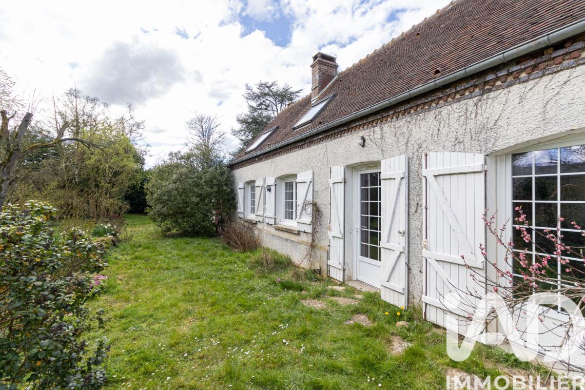 Maison 6 Pièce(s) Mesnils-sur-Iton