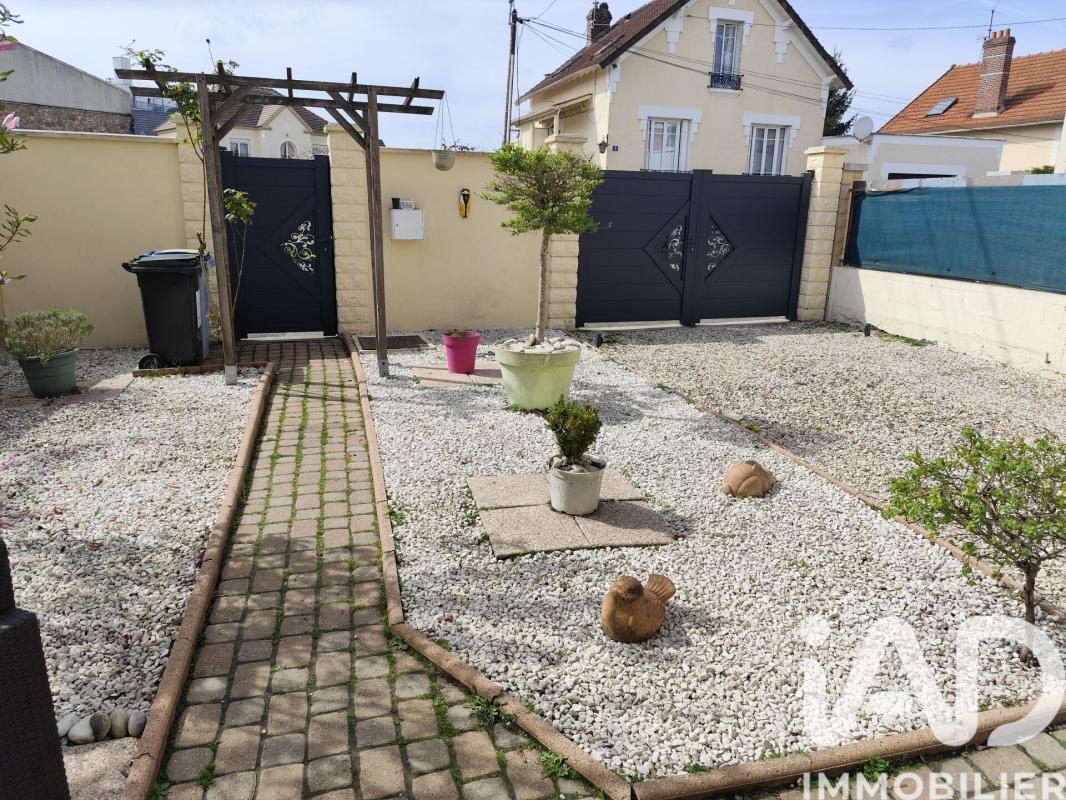 Maison 5 Pièce(s) Persan