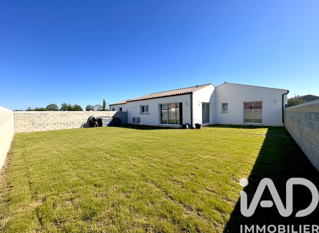 Maison 5 Pièce(s) Ferrières