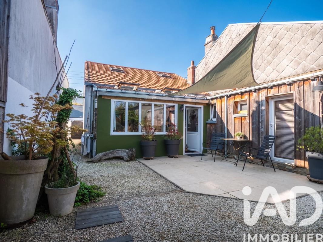 Maison de ville 4 Pièce(s) La Montagne