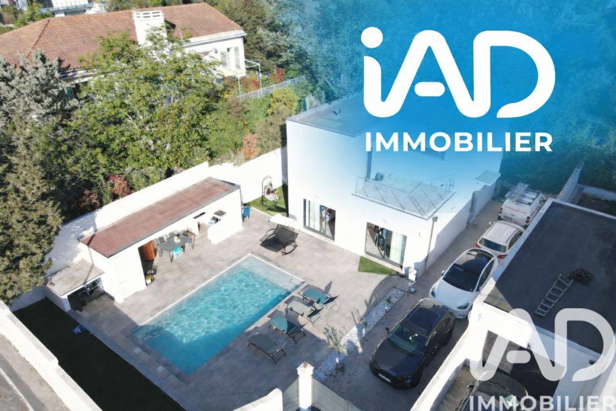 Maison 5 Pièce(s) Aubagne