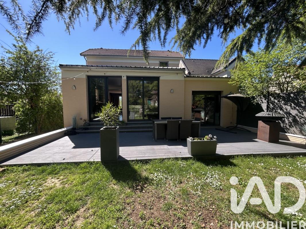 Maison 7 Pièce(s) Sucy-en-Brie