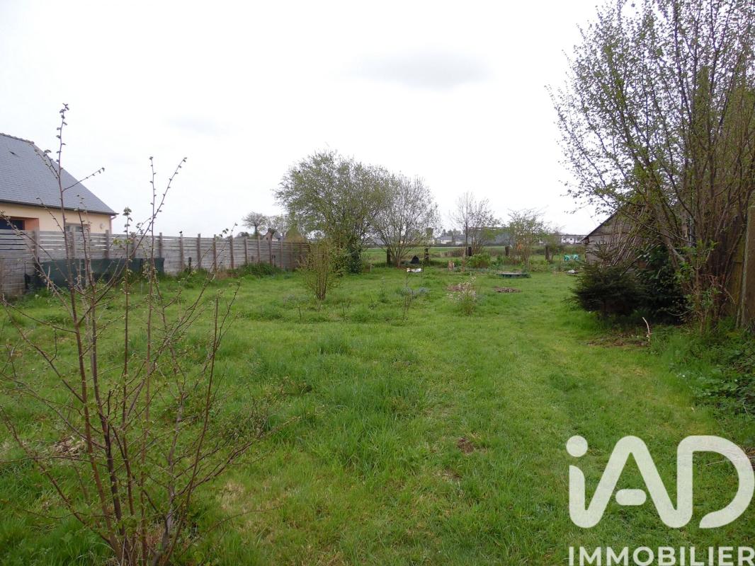 Terrain  Sens-de-Bretagne