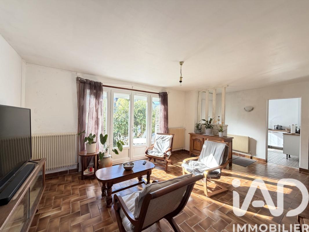 Maison 4 Pièce(s) Égly