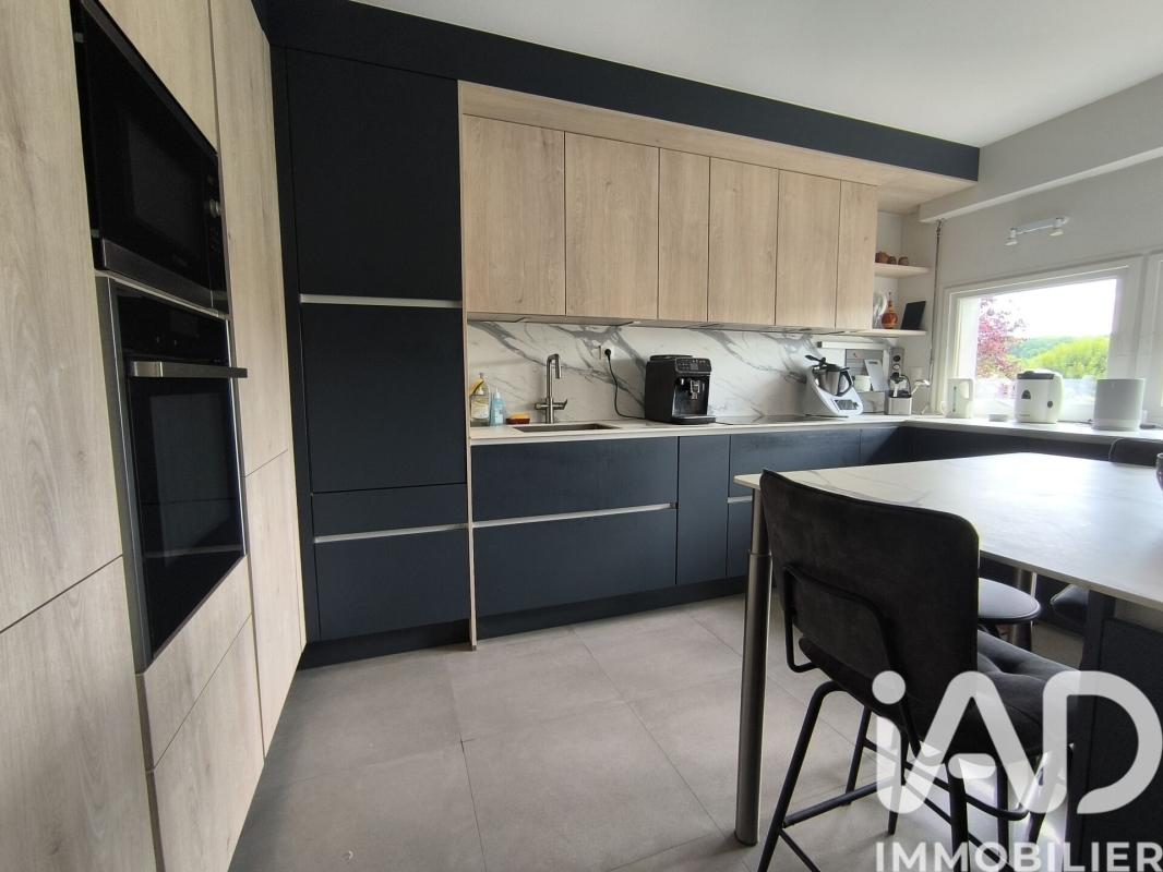 Maison 8 Pièce(s) Juvigné