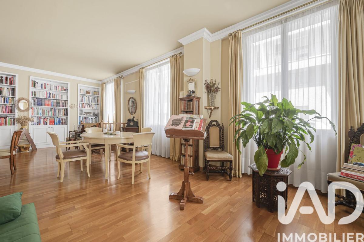 Appartement 5 Pièce(s) Paris 14eme Arrondissement