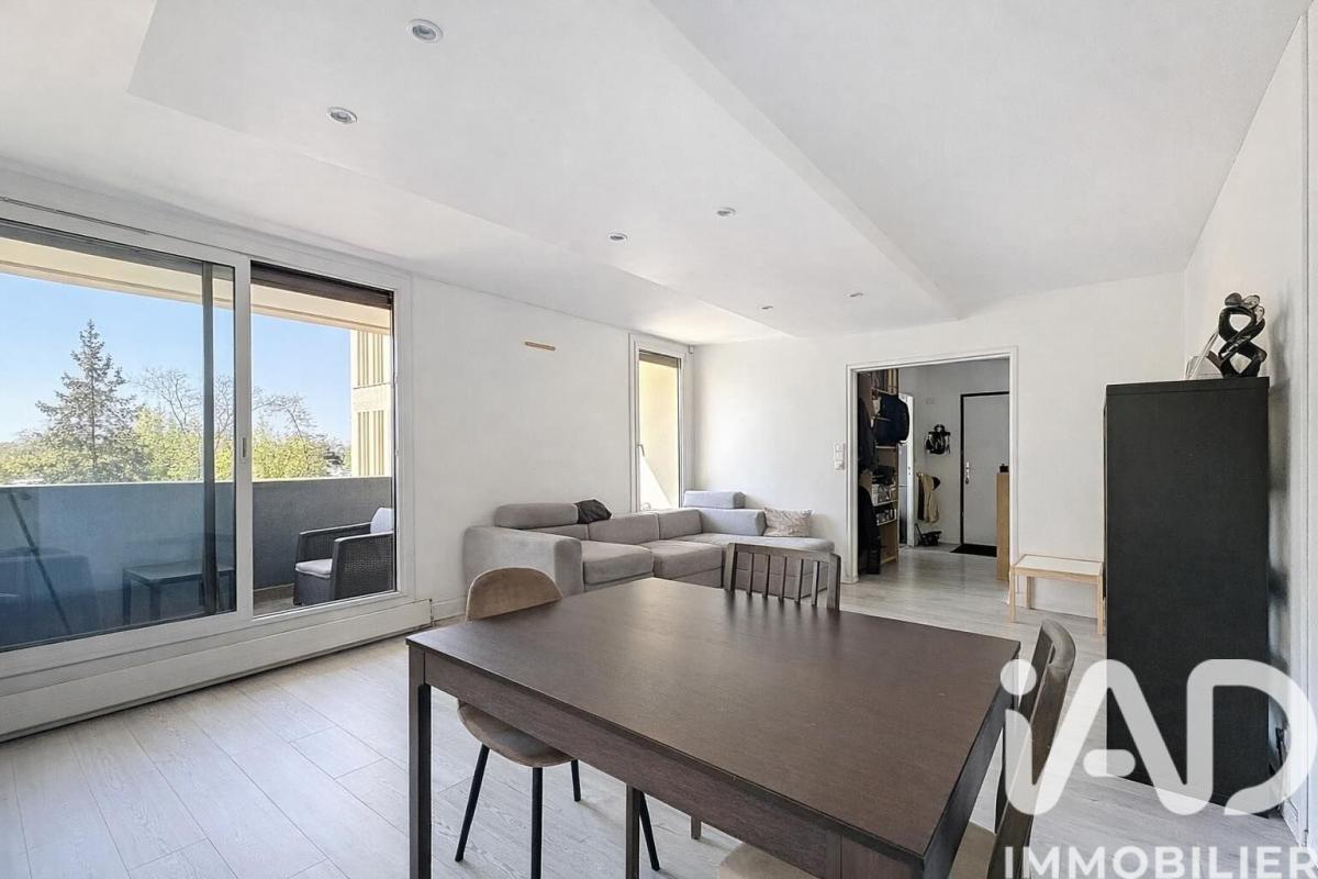 Appartement 3 Pièce(s) Élancourt