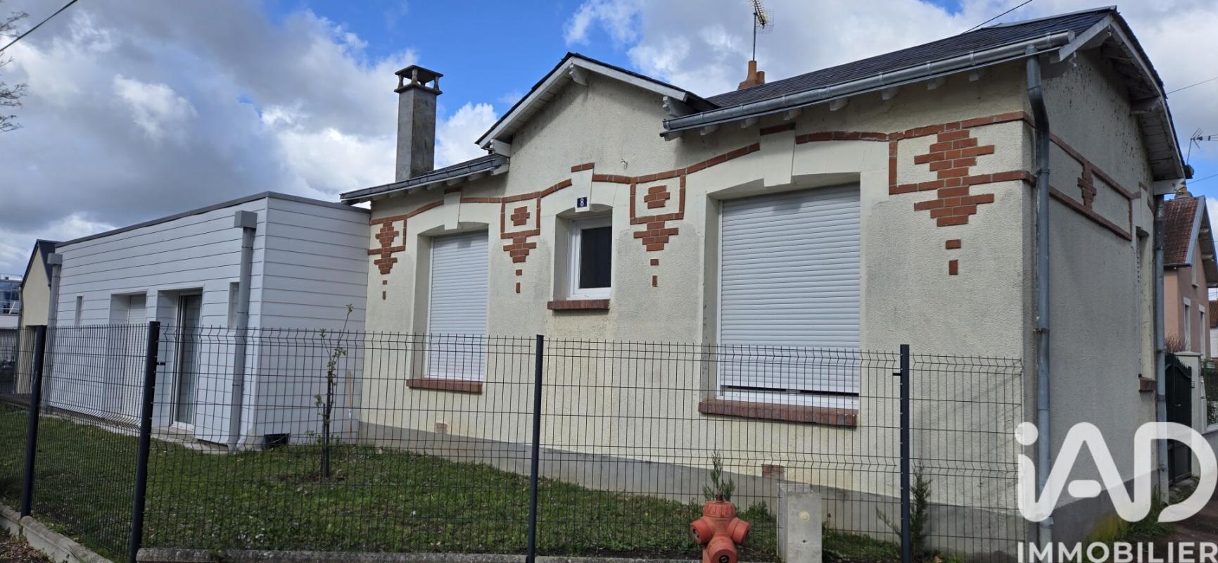 Maison 4 Pièce(s) Saint-Jean-de-la-Ruelle