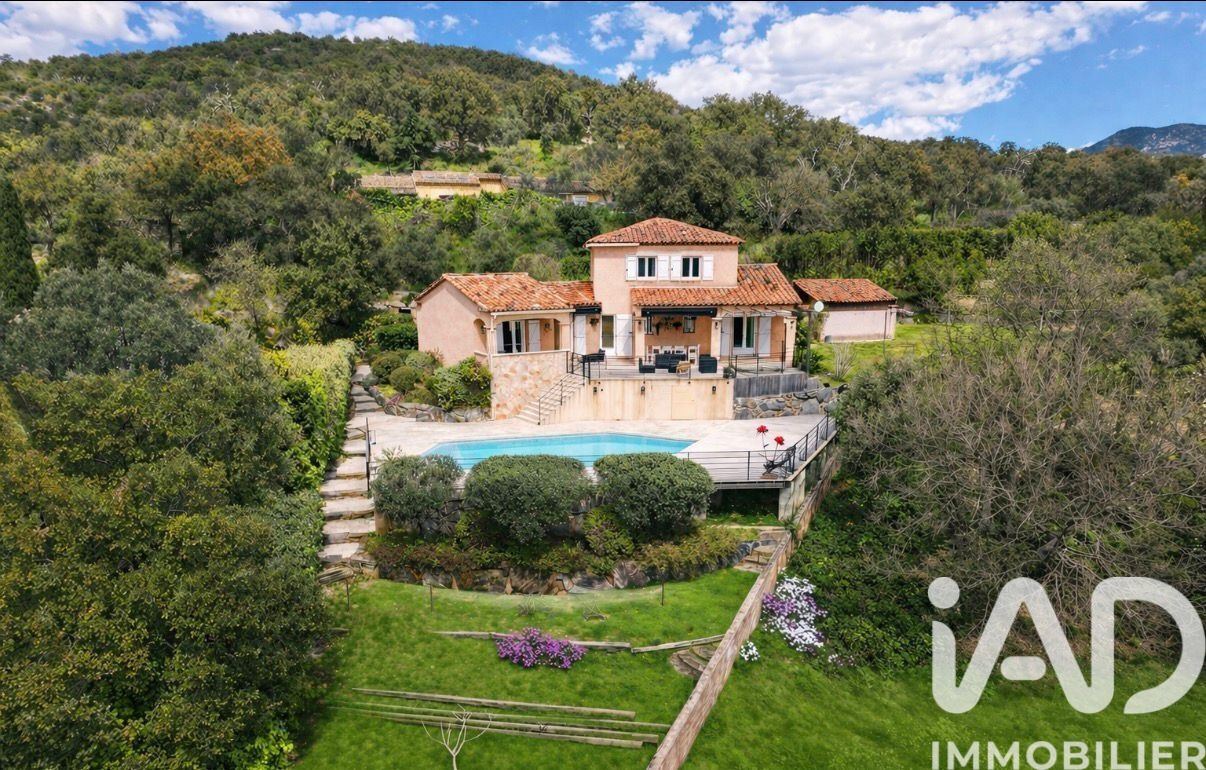 Maison 5 Pièce(s) Le Plan-de-la-Tour