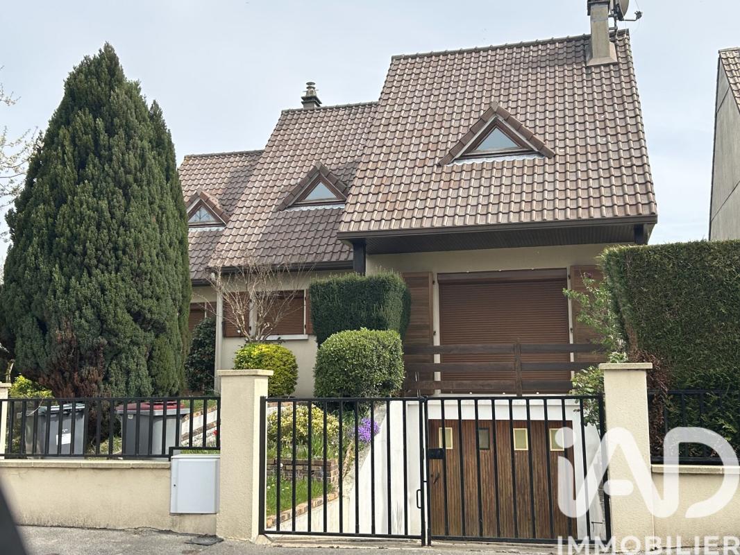 Maison traditionnelle 6 Pièce(s) Orsay