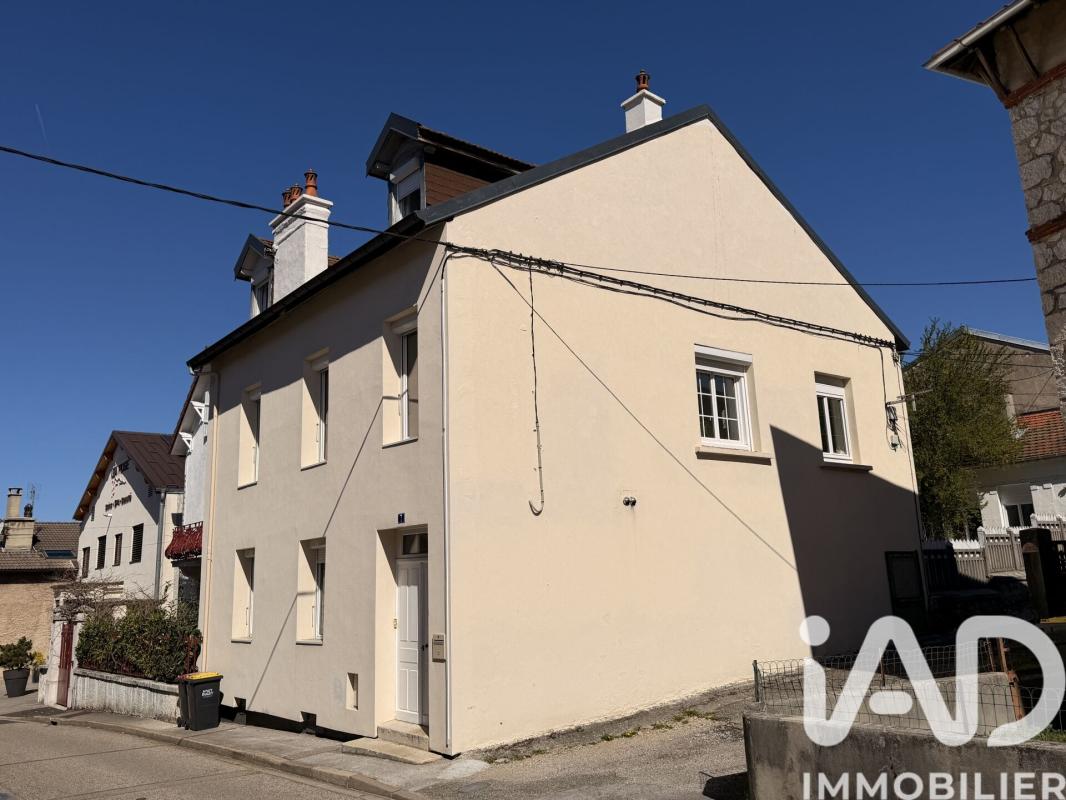 Maison de ville 10 Pièce(s) Oyonnax