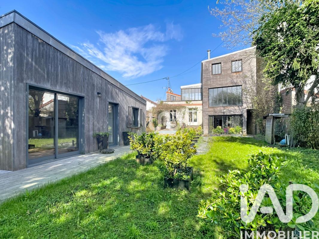 Maison d'architecte 10 Pièce(s) Saint-Maur-des-Fossés