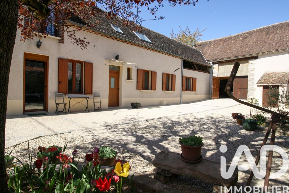 Maison longère 5 Pièce(s) Vinneuf