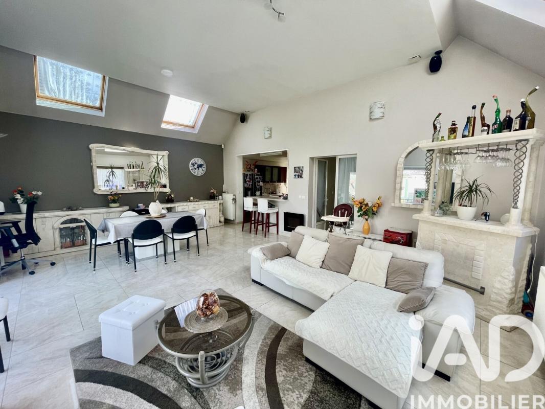 Maison 7 Pièce(s) Osny