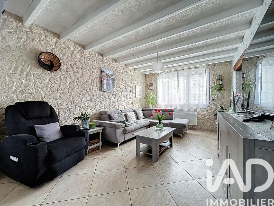 Maison traditionnelle 4 Pièce(s) Louvres