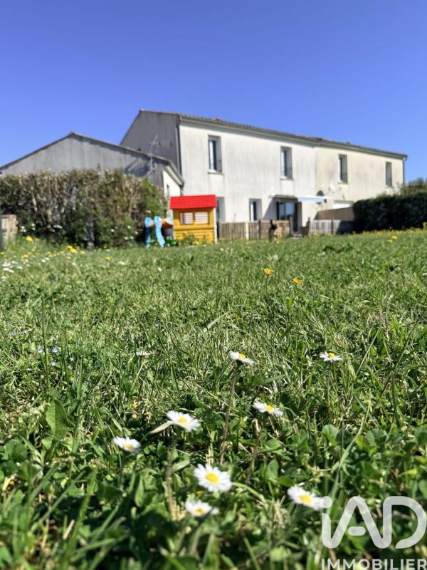 Maison 5 Pièce(s) Benon