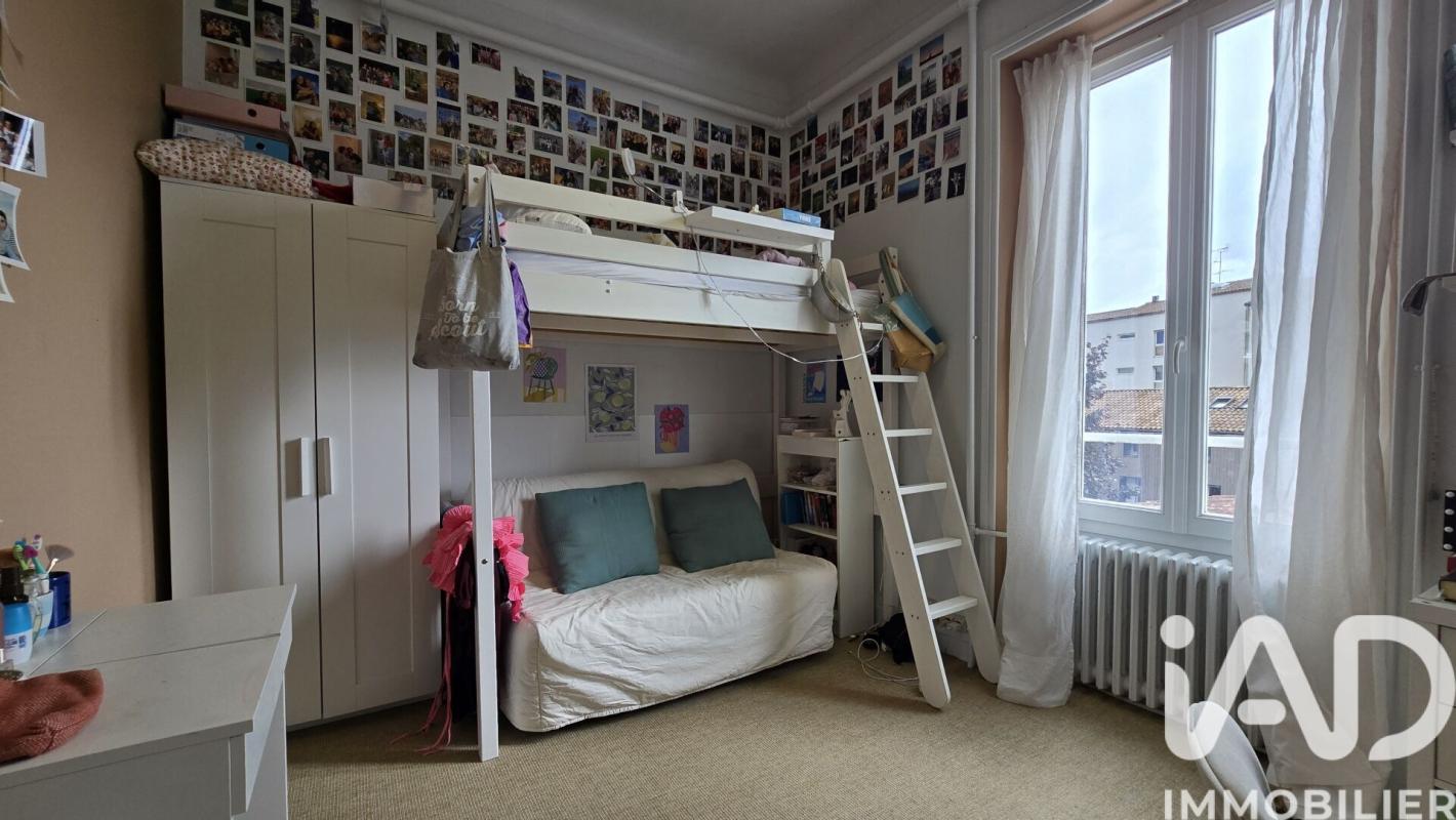 Maison 8 Pièce(s) Niort - Photo 14