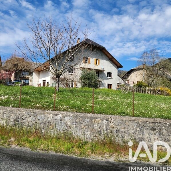 Maison 7 Pièce(s) Arvière-en-Valromey - Photo 1