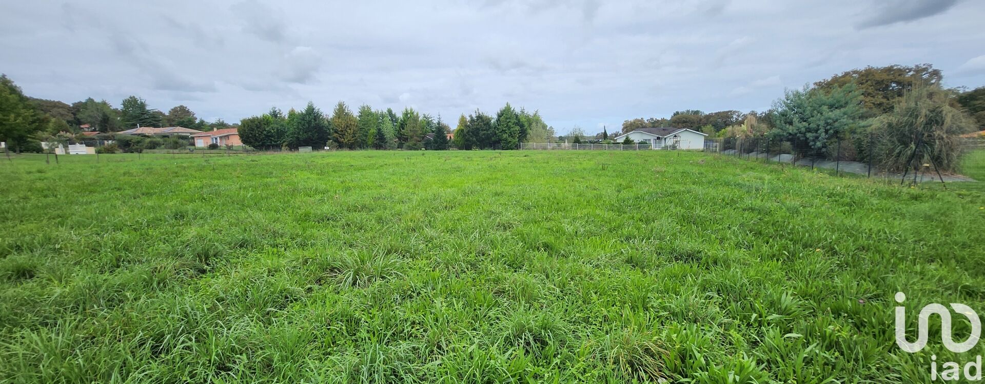 Terrain  Serres-Gaston