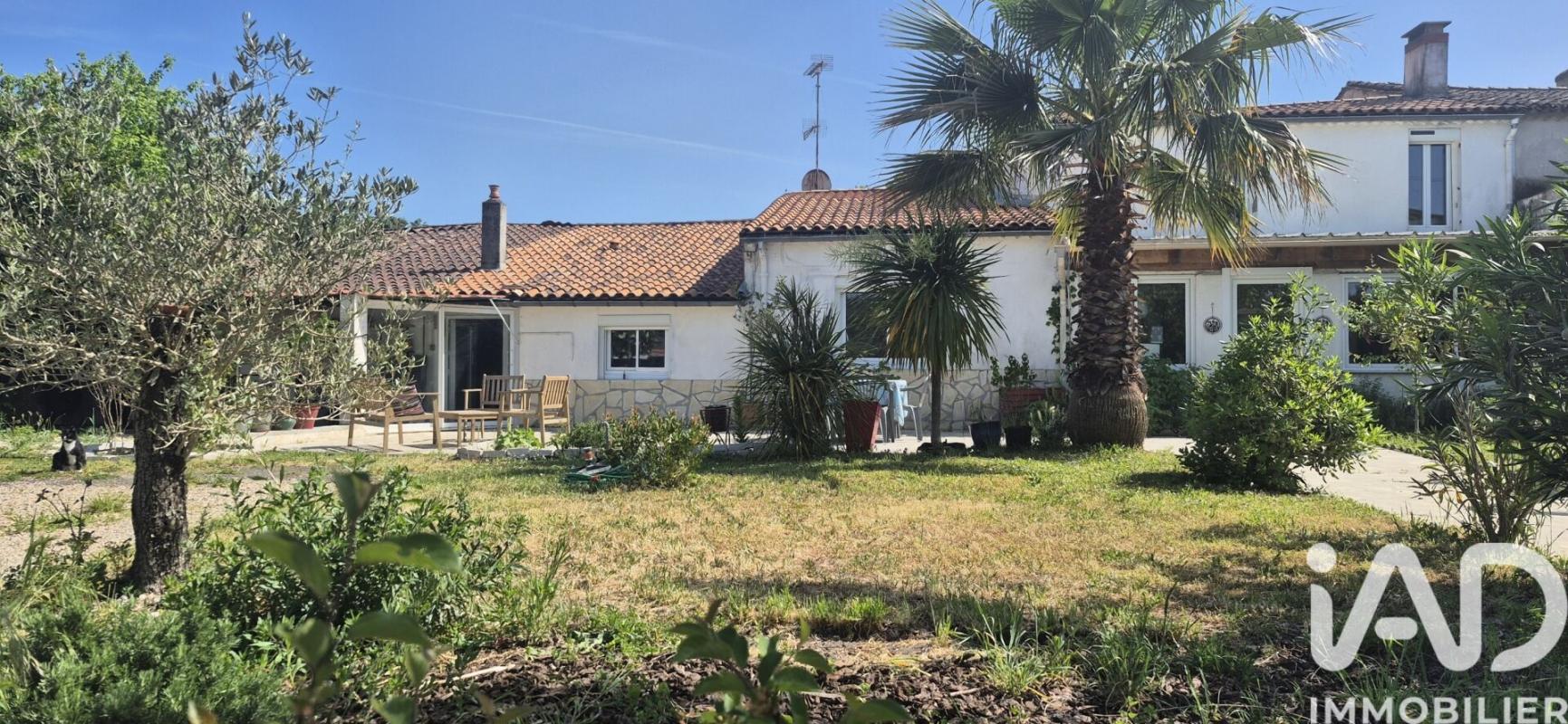 Maison 5 Pièce(s) Soussans