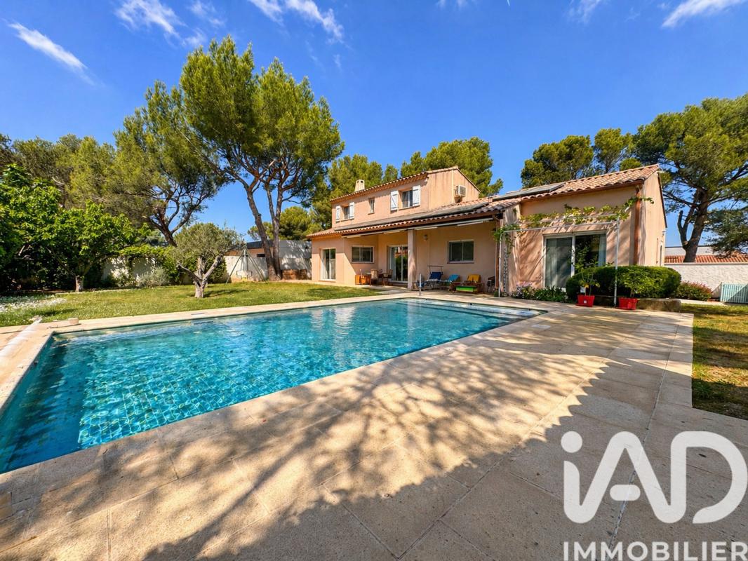 Maison 6 Pièce(s) Villeneuve-lès-Avignon