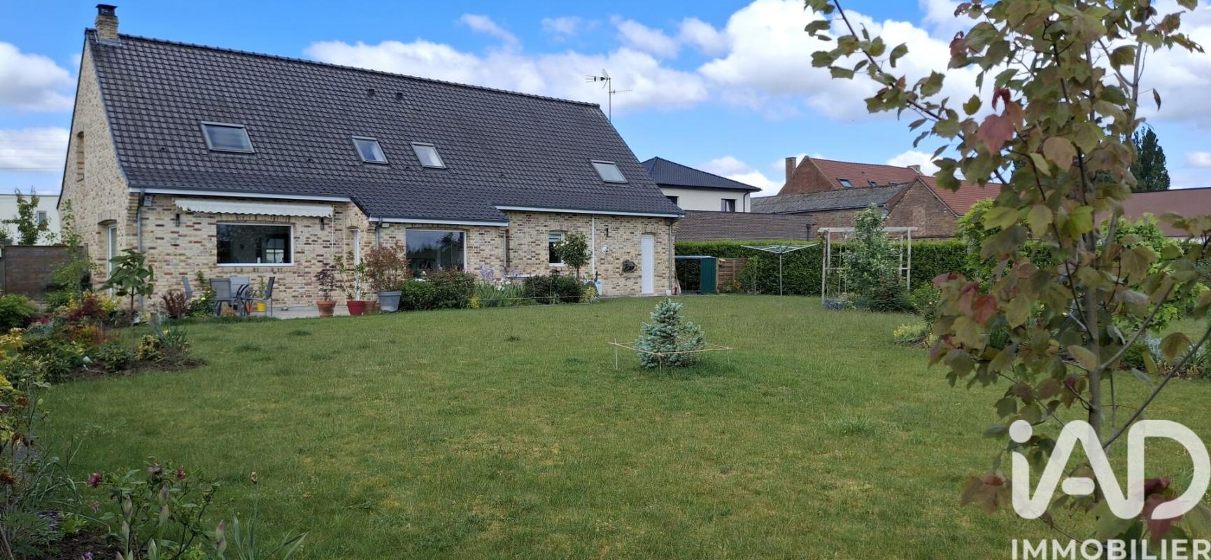 Maison traditionnelle 7 Pièce(s) Lestrem