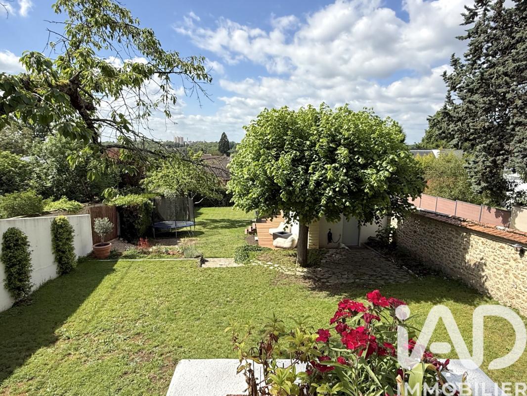 Maison 7 Pièce(s) Soisy-sur-Seine