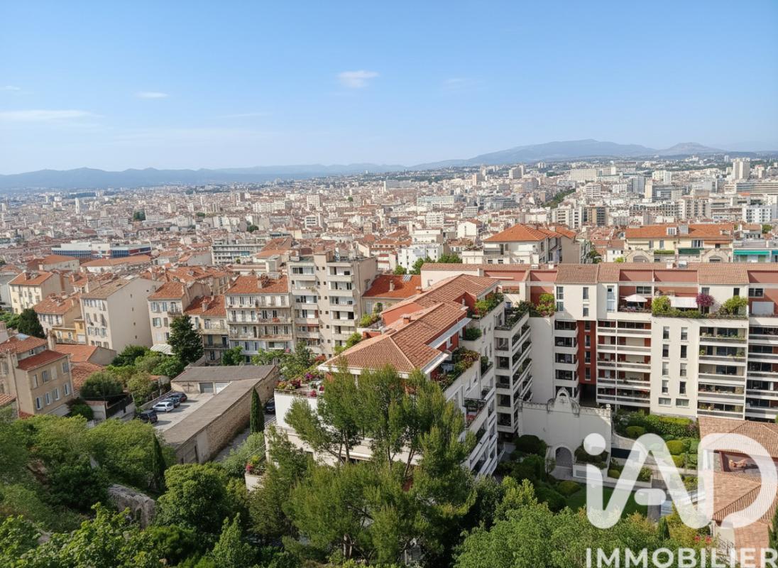 Appartement 4 Pièce(s) Marseille 6eme Arrondissement