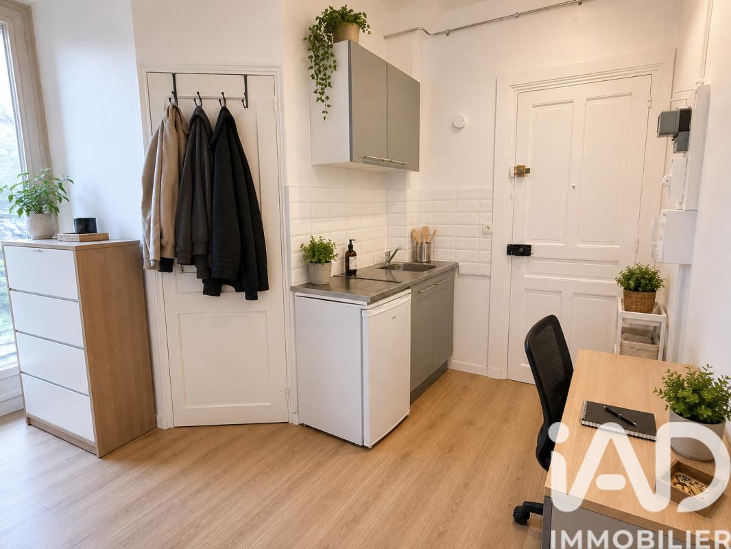 Appartement 1 Pièce(s) Courbevoie
