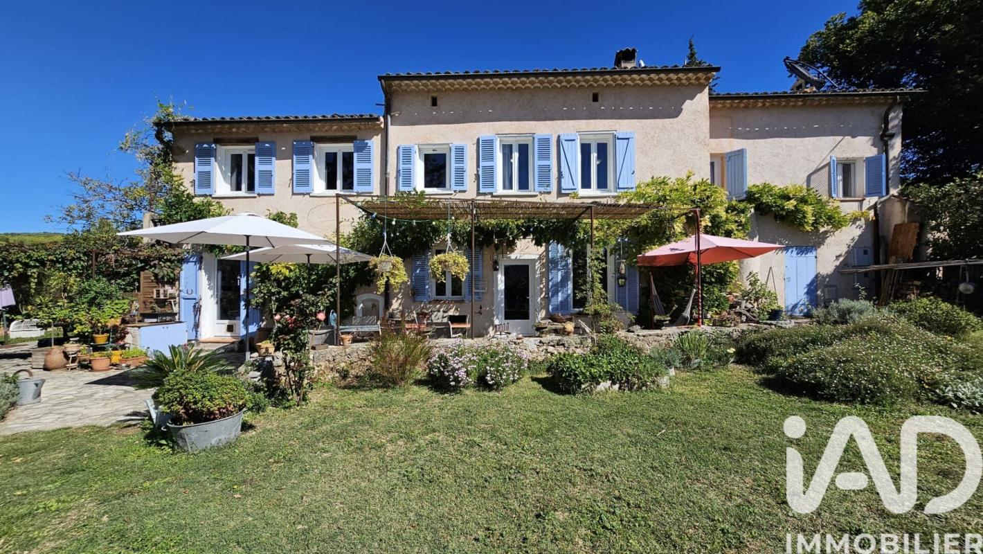 Maison 4 Pièce(s) Villecroze