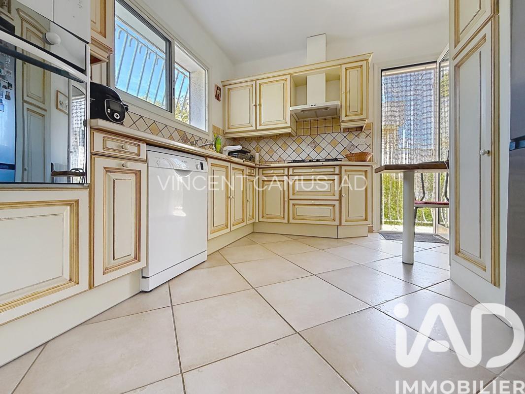 Maison 5 Pièce(s) Six-Fours-les-Plages - Photo 4