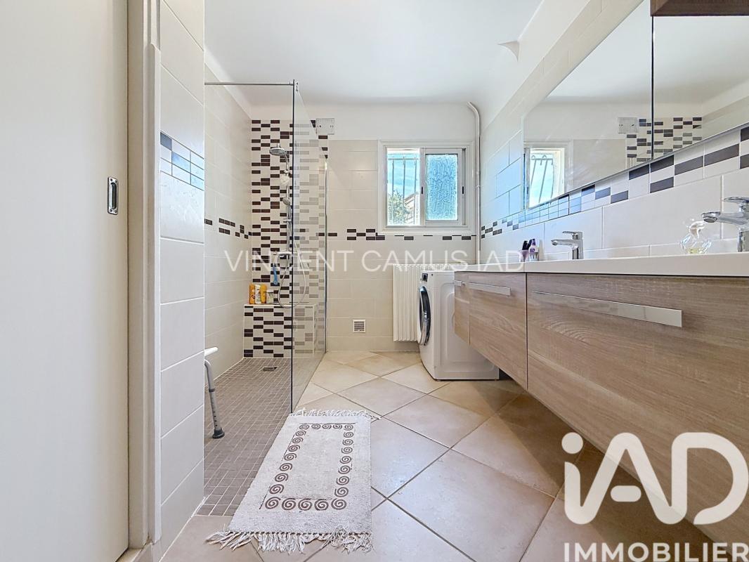 Maison 5 Pièce(s) Six-Fours-les-Plages - Photo 7