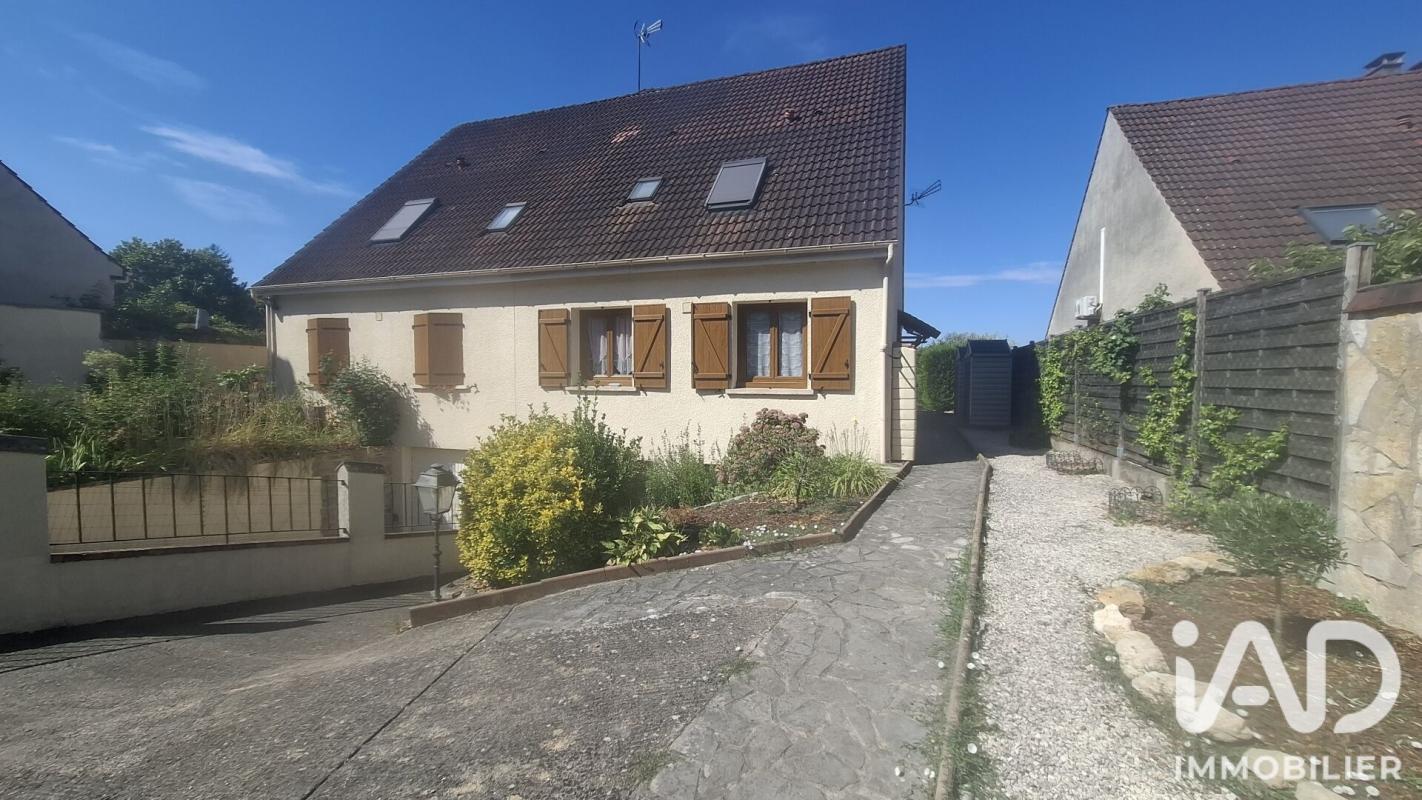 Maison 5 Pièce(s) La Ferté-Alais