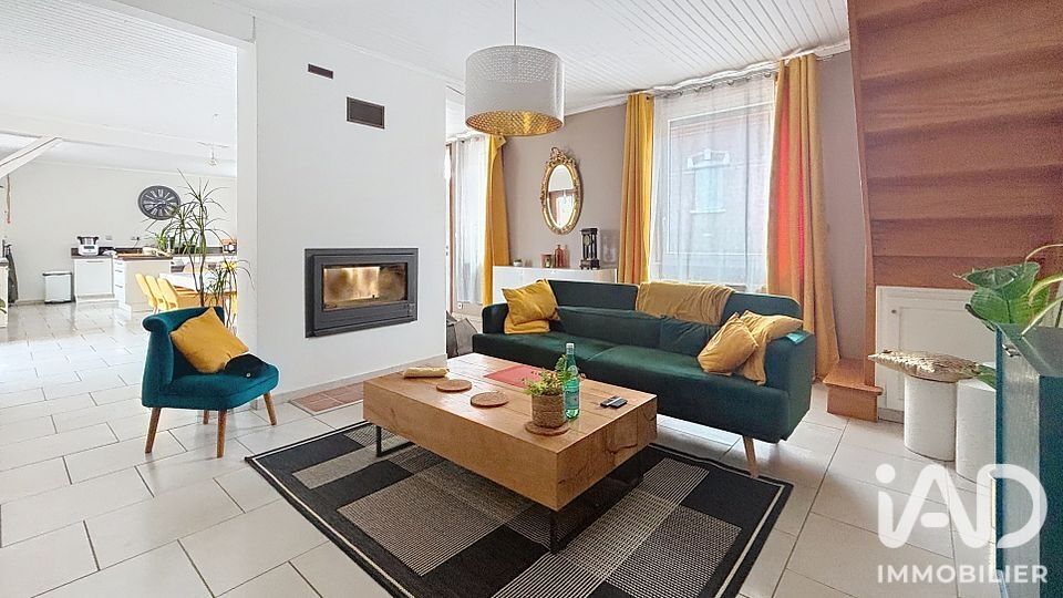 Maison 6 Pièce(s) Démuin