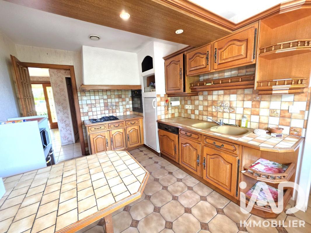 Maison 6 Pièce(s) Audun-le-Roman - Photo 4