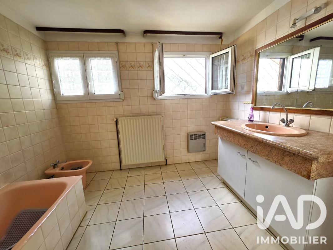 Maison 6 Pièce(s) Audun-le-Roman - Photo 8