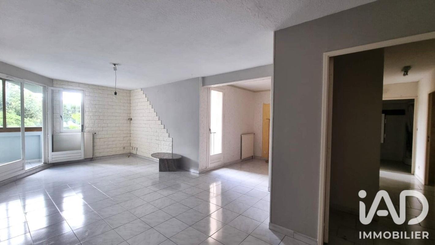 Appartement 3 Pièce(s) Châteaurenard
