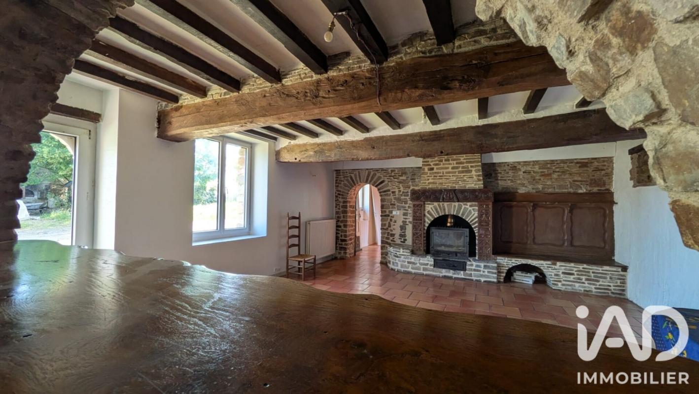 Maison longère 4 Pièce(s) Le Sel-de-Bretagne