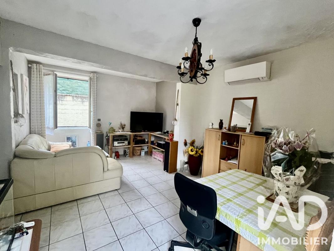 Maison 5 Pièce(s) Corbeil-Essonnes - Photo 2