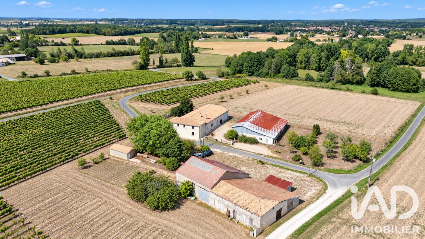 Maison 7 Pièce(s) Baignes-Sainte-Radegonde