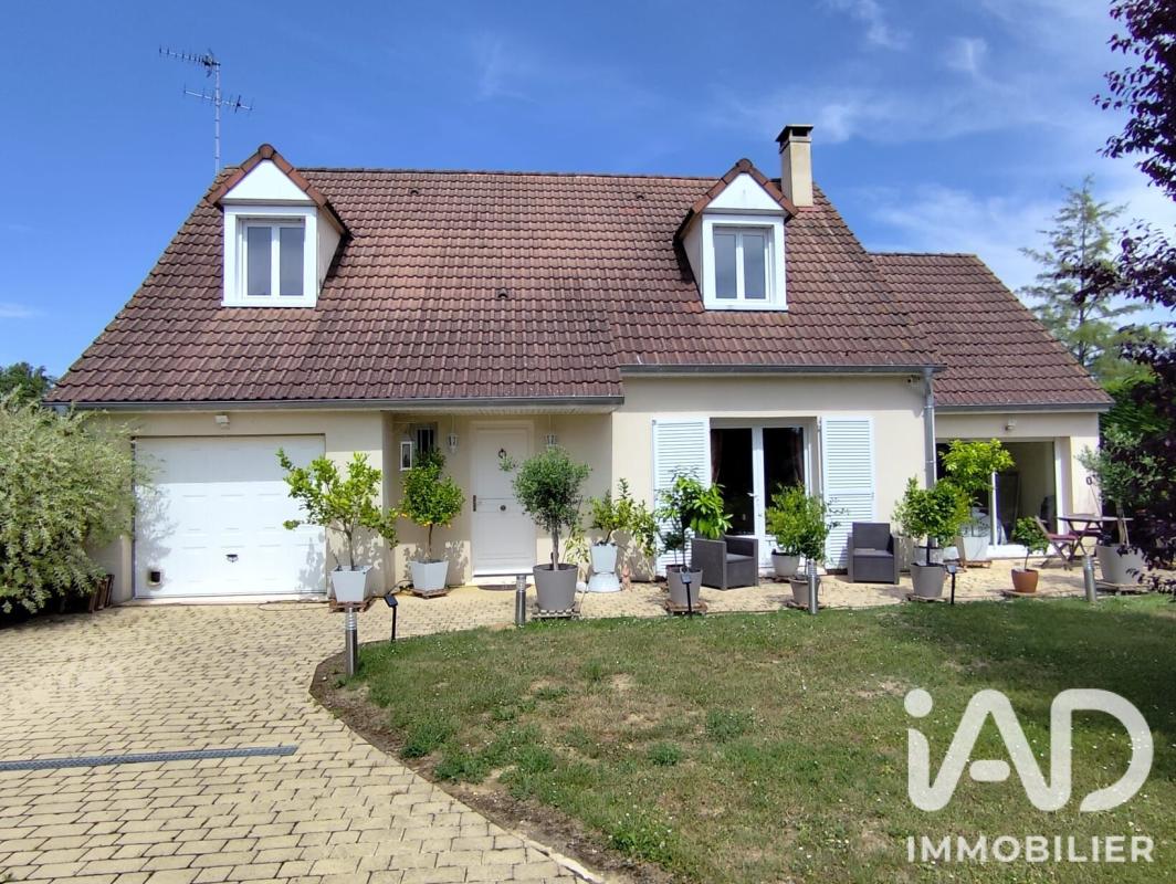 Maison 6 Pièce(s) Lumigny-Nesles-Ormeaux