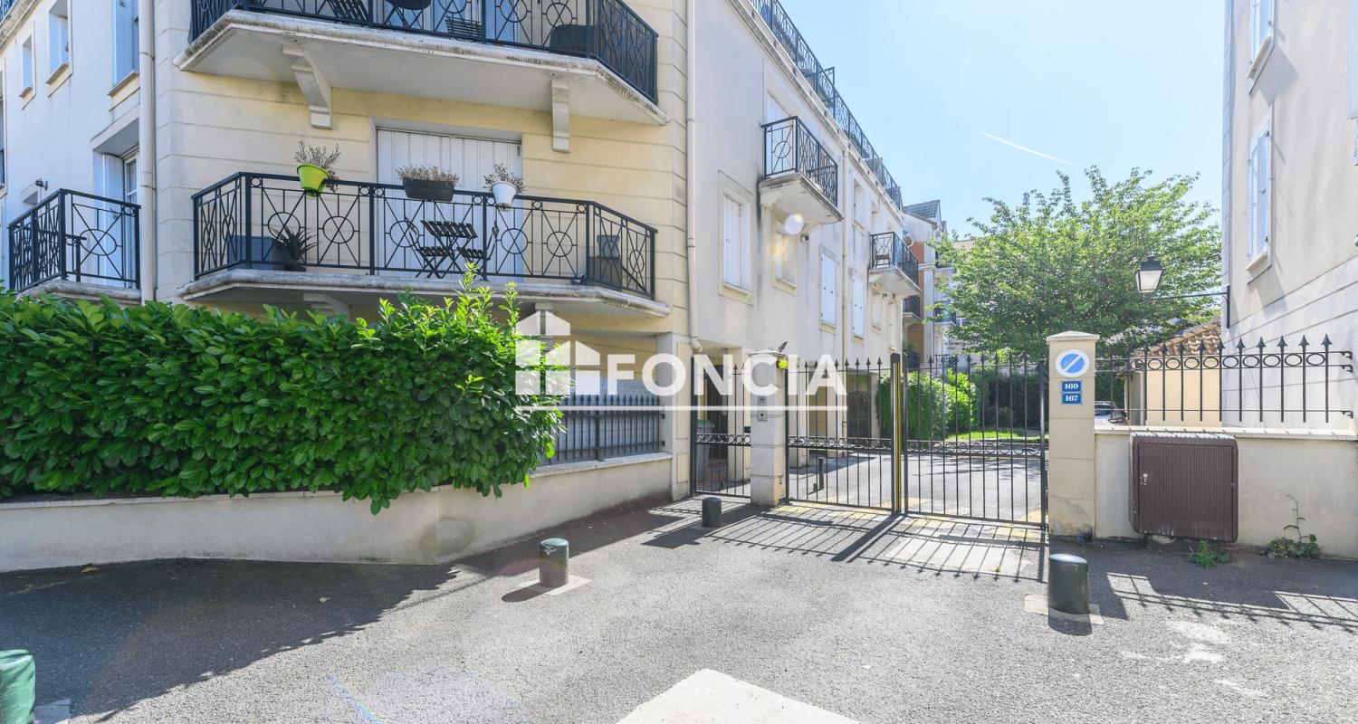 BOISPARISIS- idéal investisseur- appartement vendu avec locataire