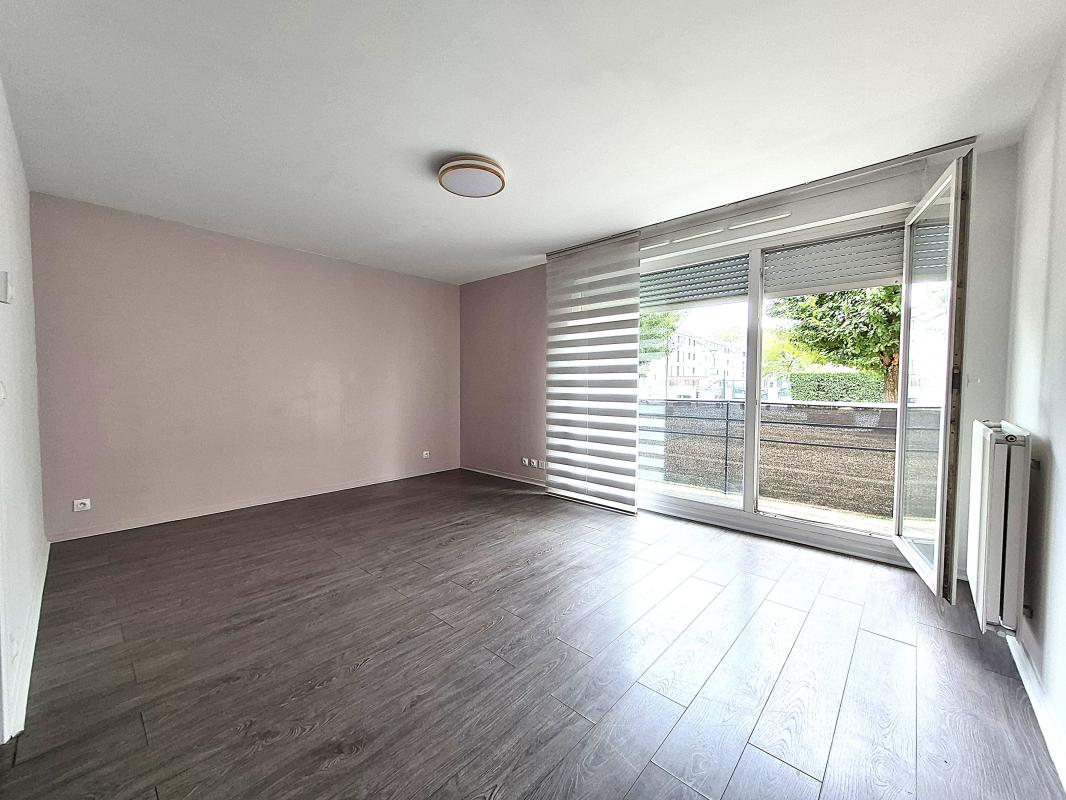 À Vendre Studio à Savigny-le-Temple