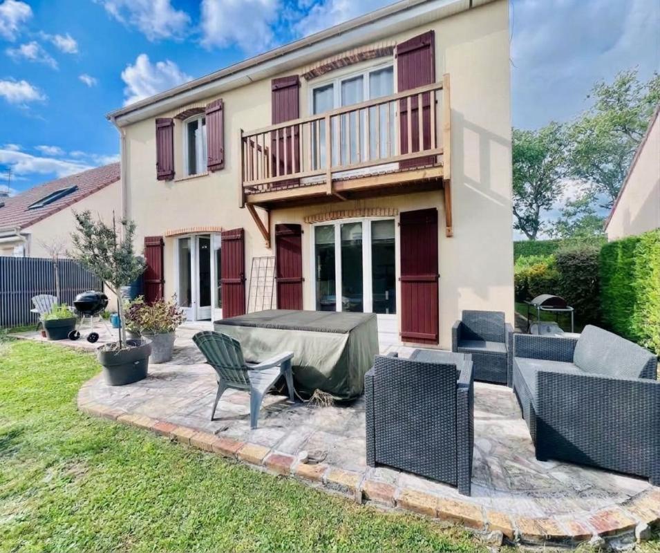 Maison familiale dans le Domaine d'Armainvilliers