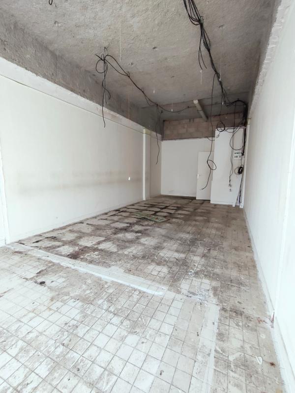 Bien Commercial À Vendre
