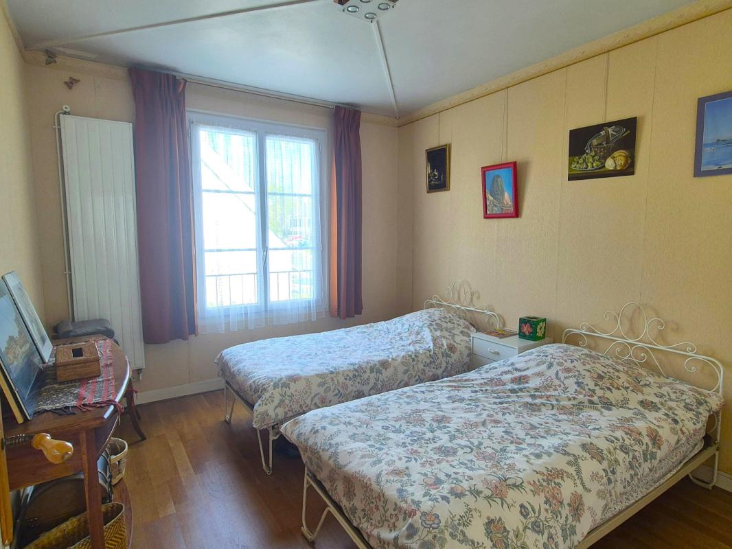 Belle maison familiale de 7 pièces - Jardin - Garage - Quar