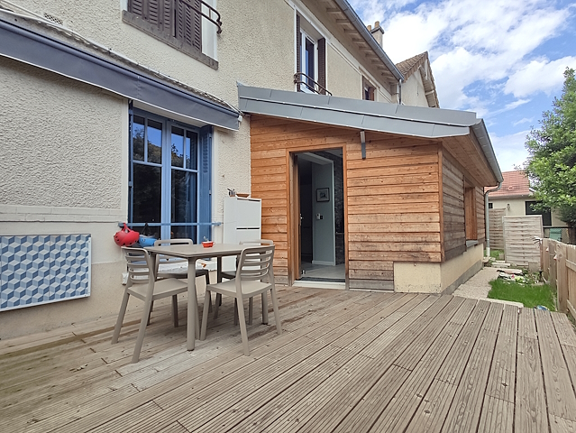 Rez-de-jardin au calme et en excellent état !