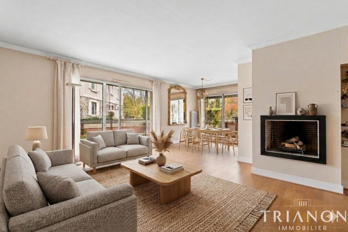 GRAND APPARTEMENT AVEC EXTERIEUR ET ASCENSEUR
