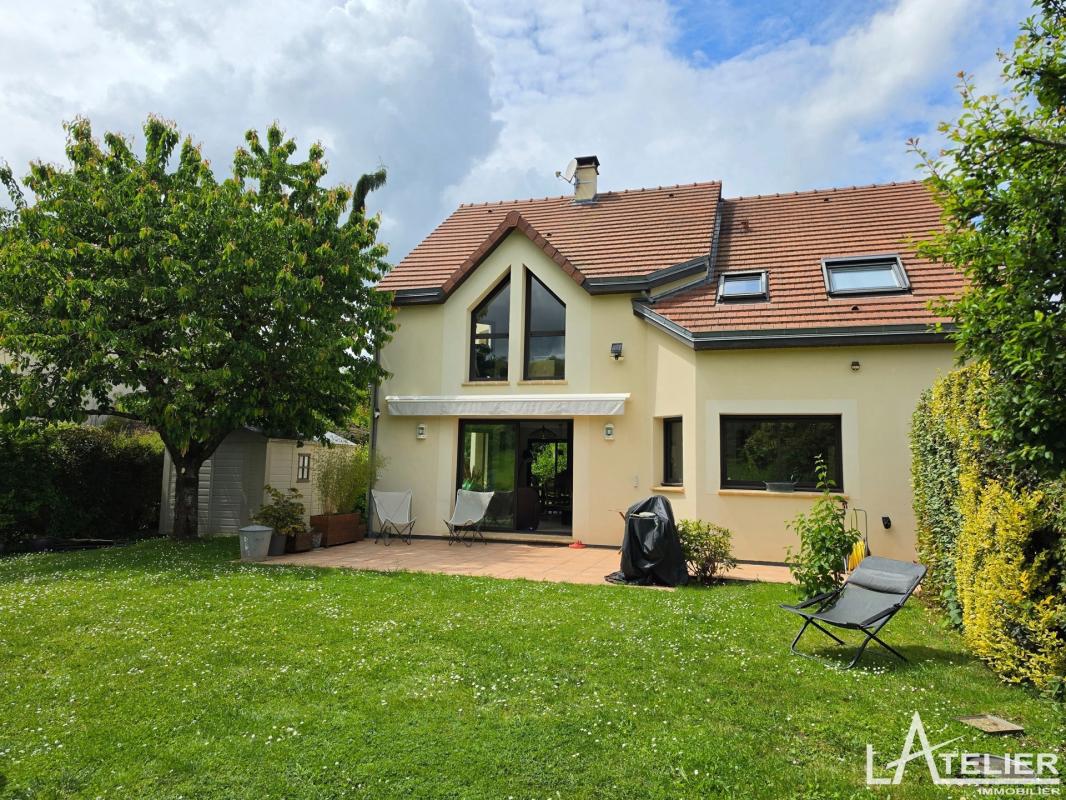 Maison 146m² — Crespières